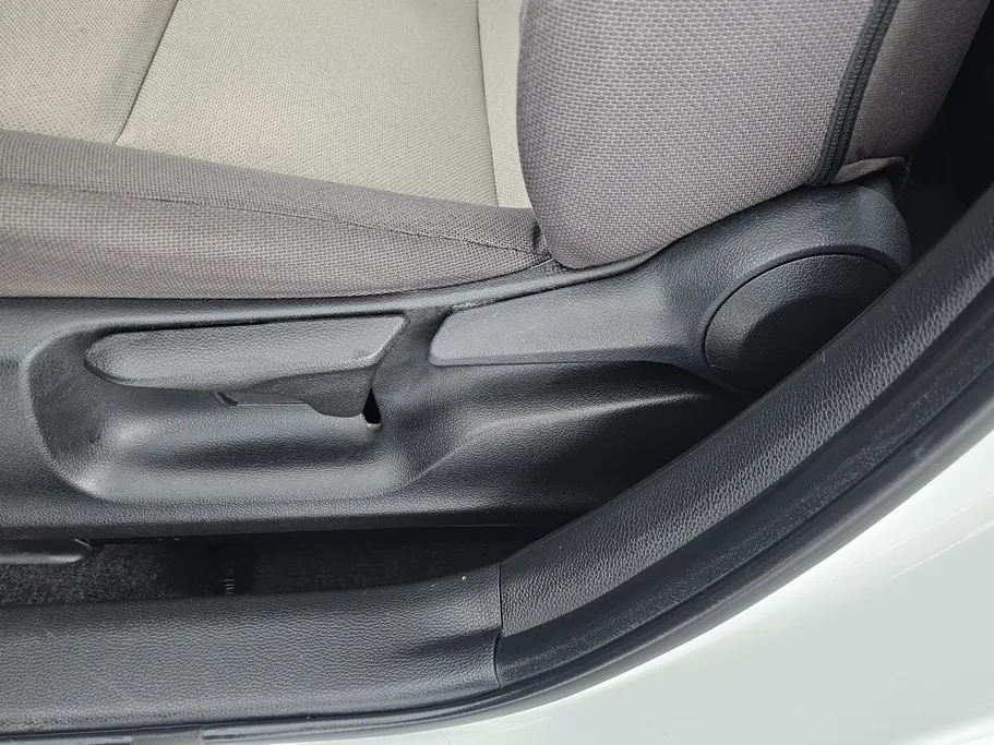 تويوتا كورولا XLI 2024