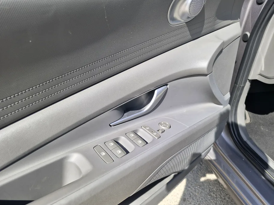 2023 Hyundai Elantra Fleet