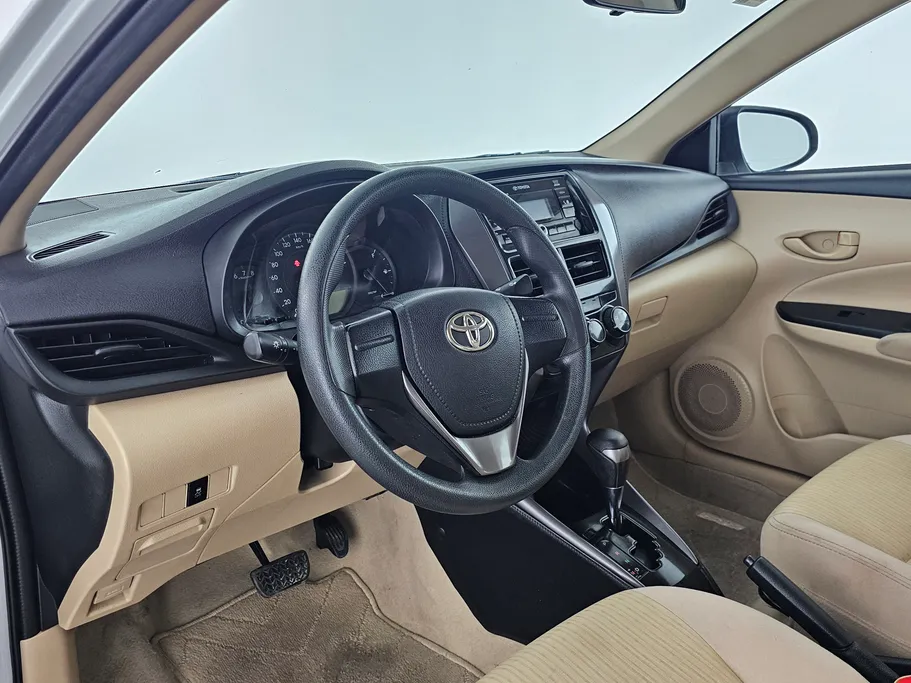 تويوتا يارس Y 2021 