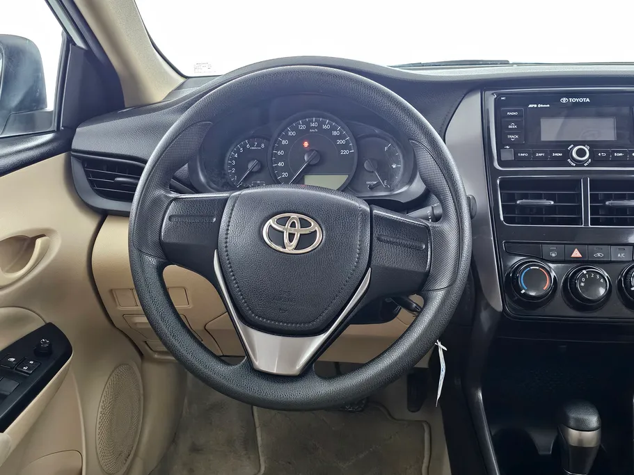 تويوتا يارس Y 2021 