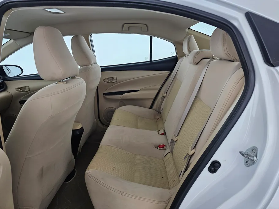 تويوتا يارس Y 2021 