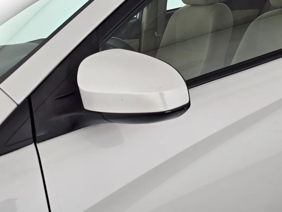 تويوتا يارس Y 2021 