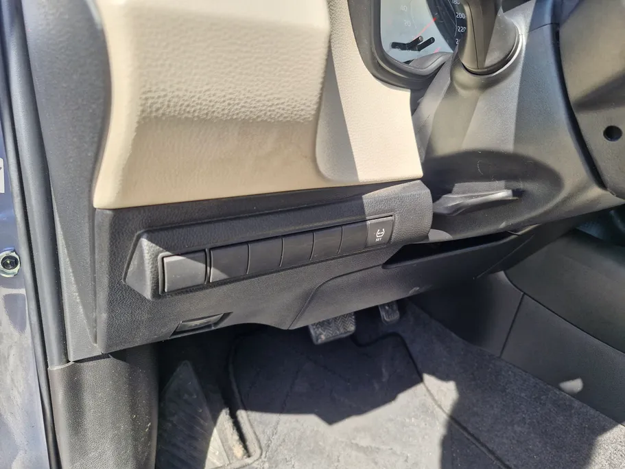 تويوتا كورولا XLI 2024