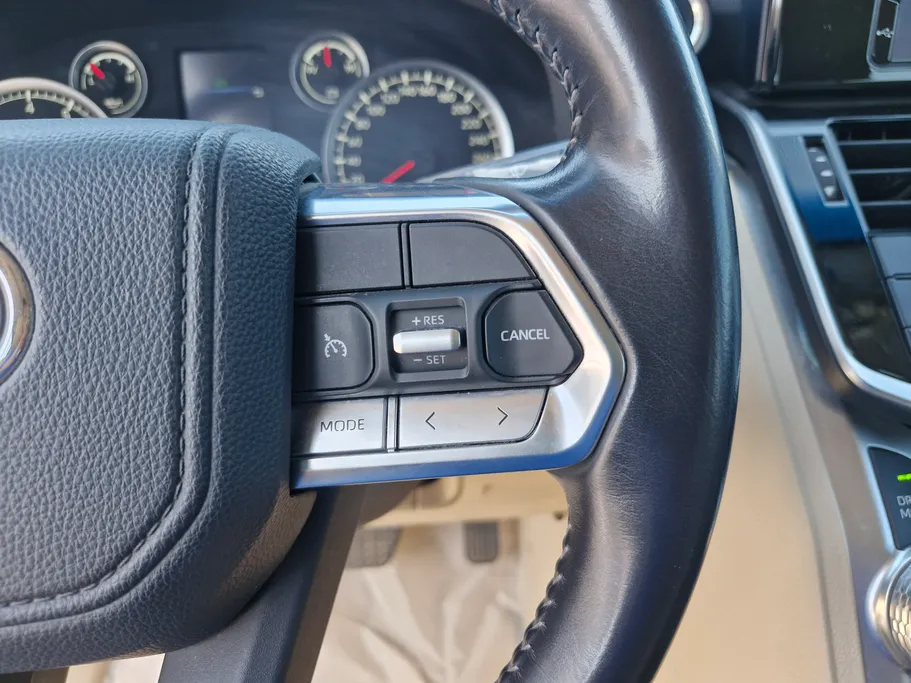 2022 Toyota Land Cruiser GXR2 