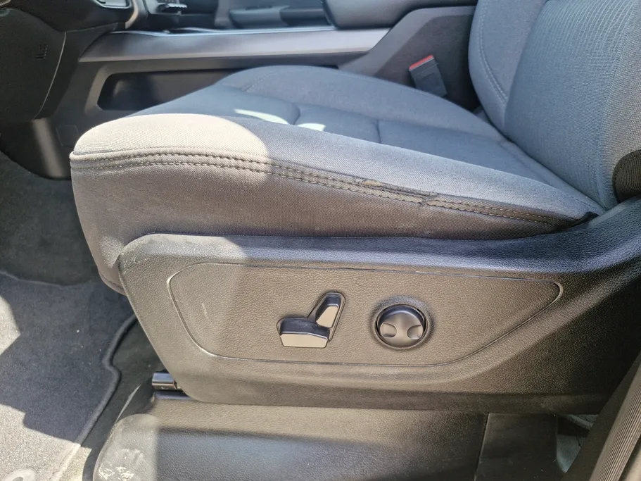 دودج رام BIGHORN 1500 2022 