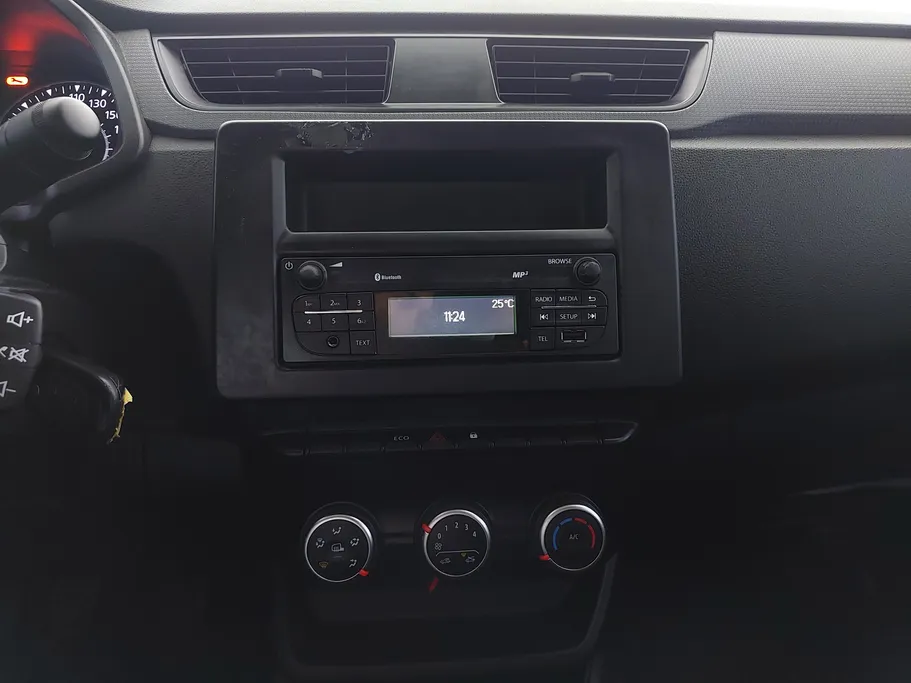 رينو اكسبرس فان 2024 