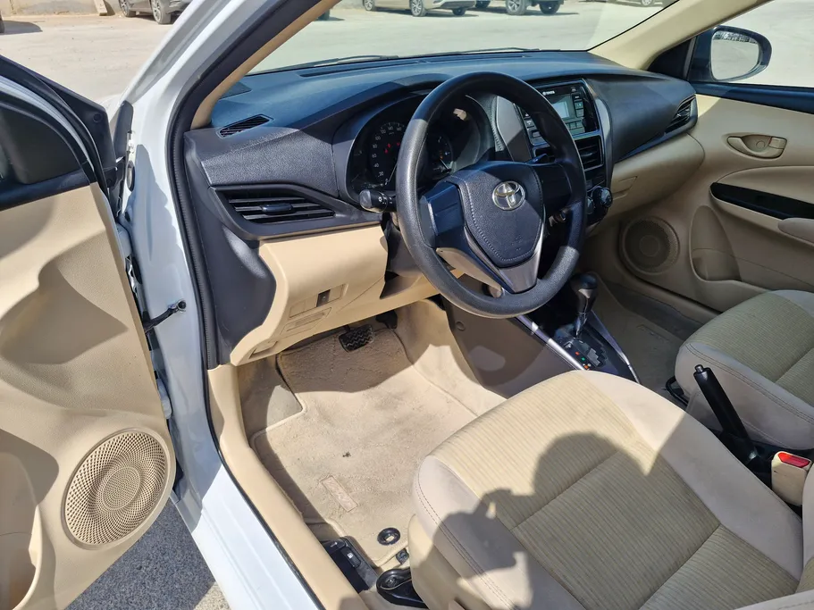 تويوتا يارس Y 2021