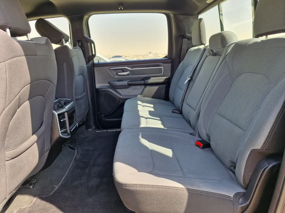 دودج رام BIGHORN 1500 2022 