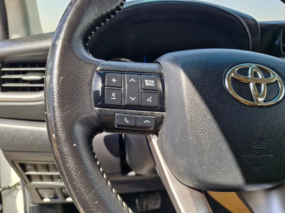 2022 Toyota Fortuner VX 