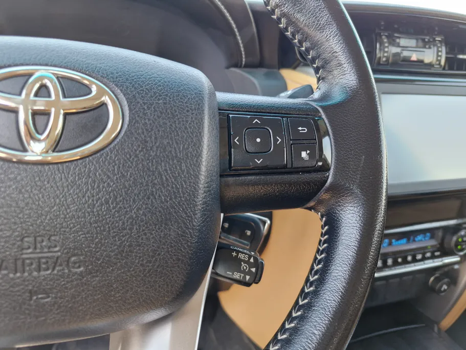 2022 Toyota Fortuner VX 