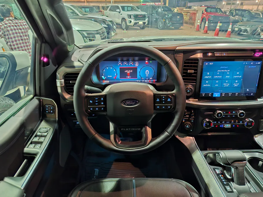 2025 Ford F150 Platinum
