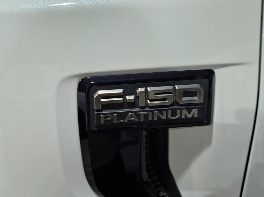 2025 Ford F150 Platinum