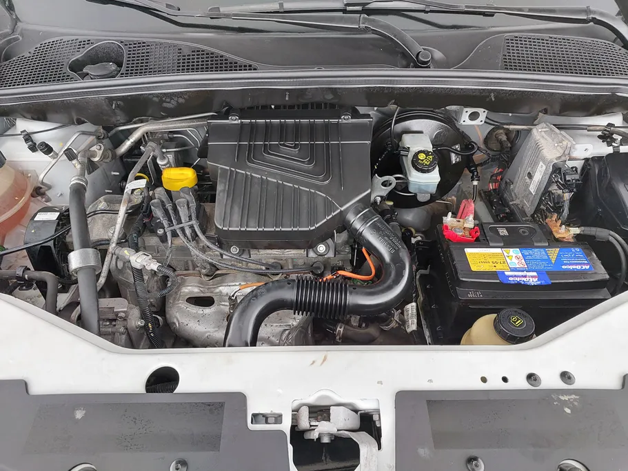 2020 Renault Docker Van بضاعة