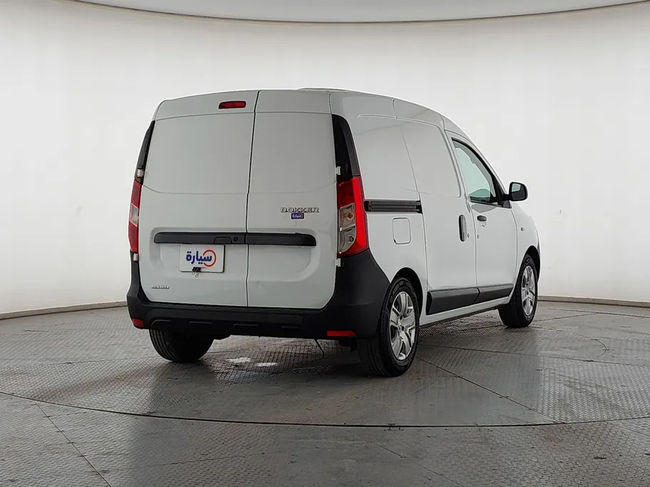 2020 Renault Docker Van بضاعة