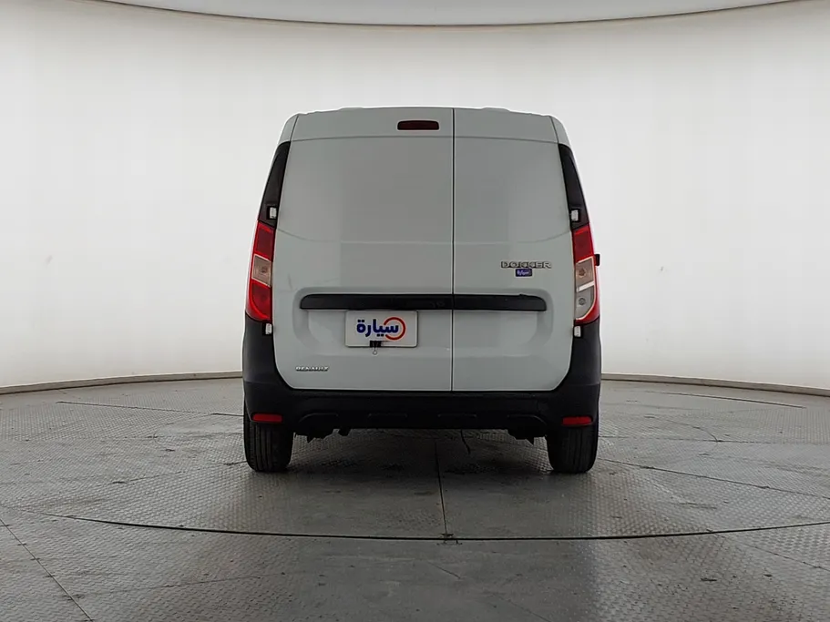 2020 Renault Docker Van بضاعة
