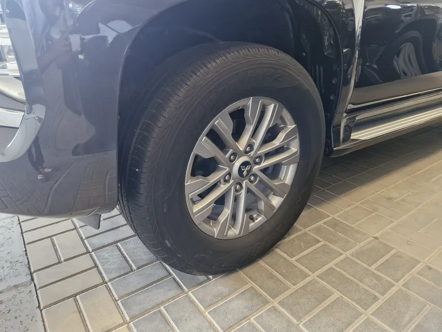 ميتسوبيشي  مونتيرو سبورت GLS-ML 2021 