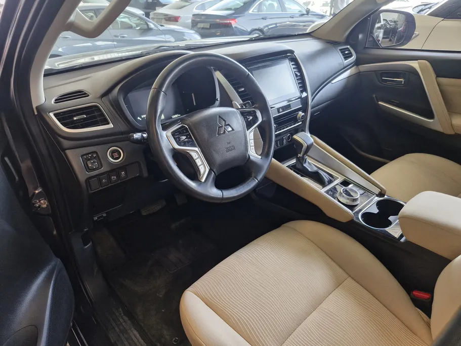 ميتسوبيشي  مونتيرو سبورت GLS-ML 2021 