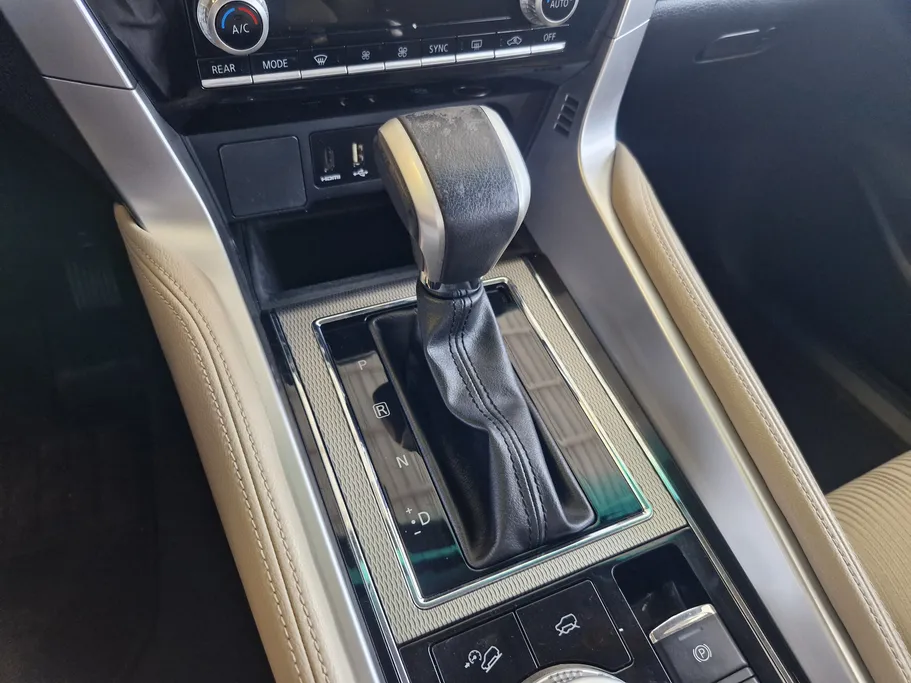 ميتسوبيشي  مونتيرو سبورت GLS-ML 2021 