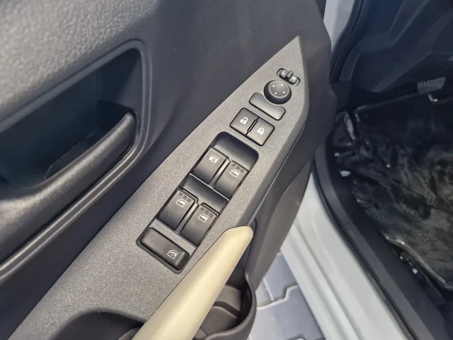 2024 Toyota Yaris  Y Plus 