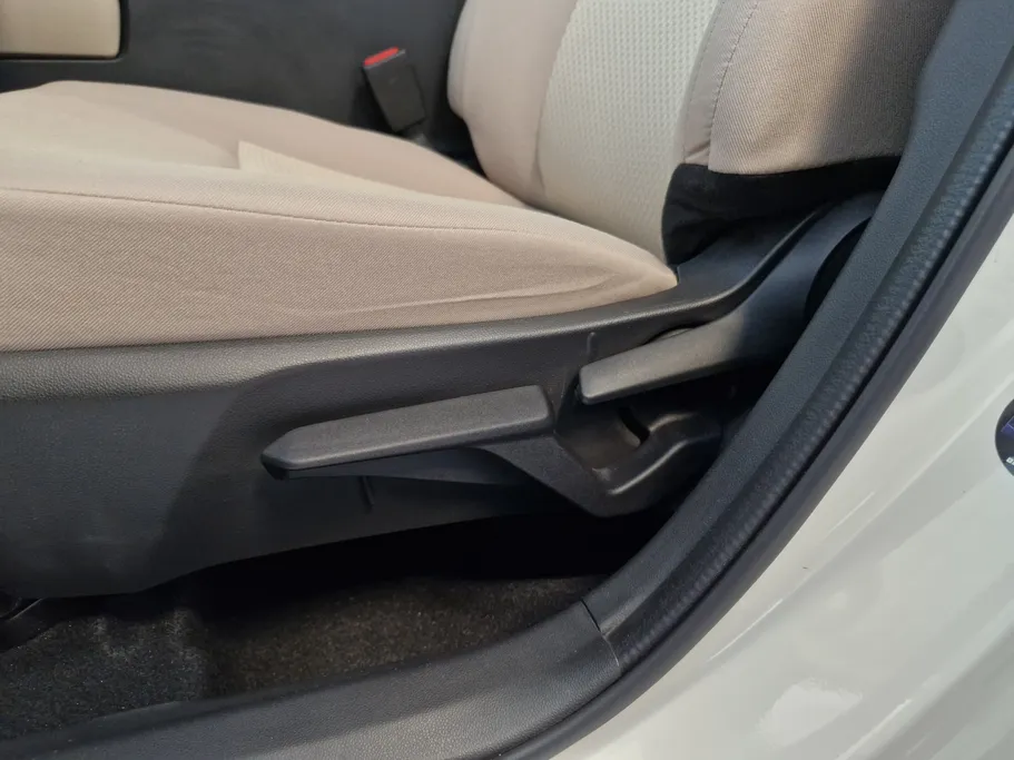 2024 Toyota Yaris  Y Plus 