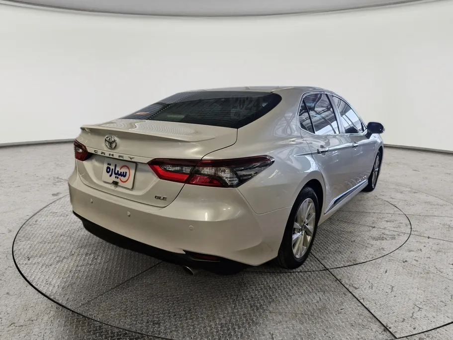 تويوتا كامري GLE 2024 