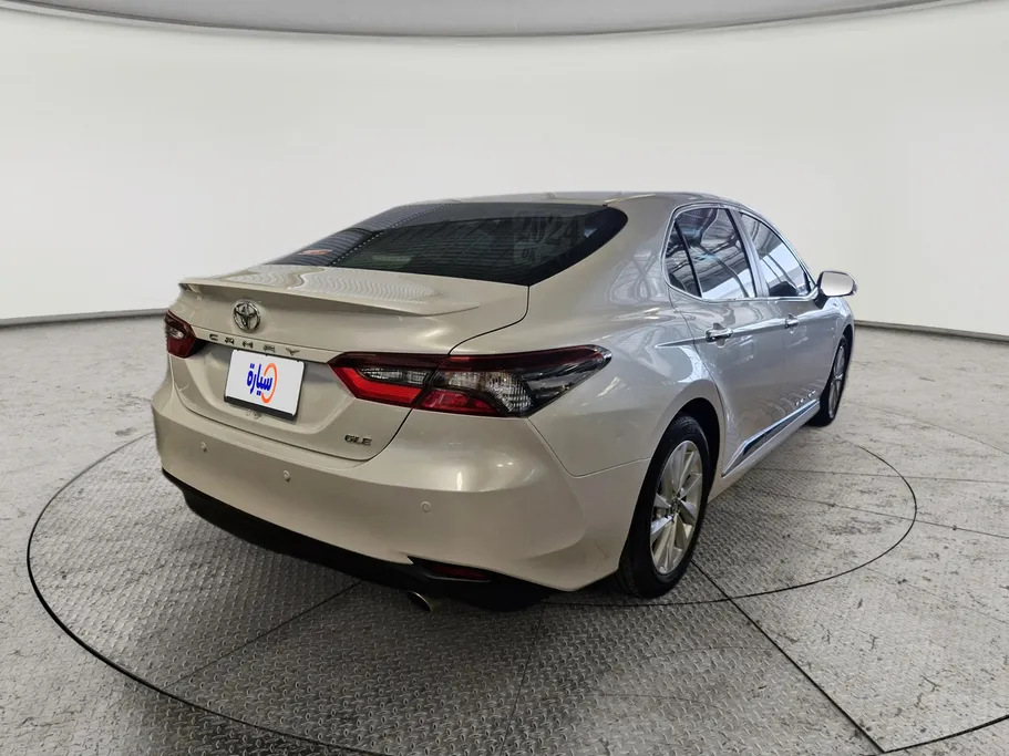 تويوتا كامري GLE 2024 