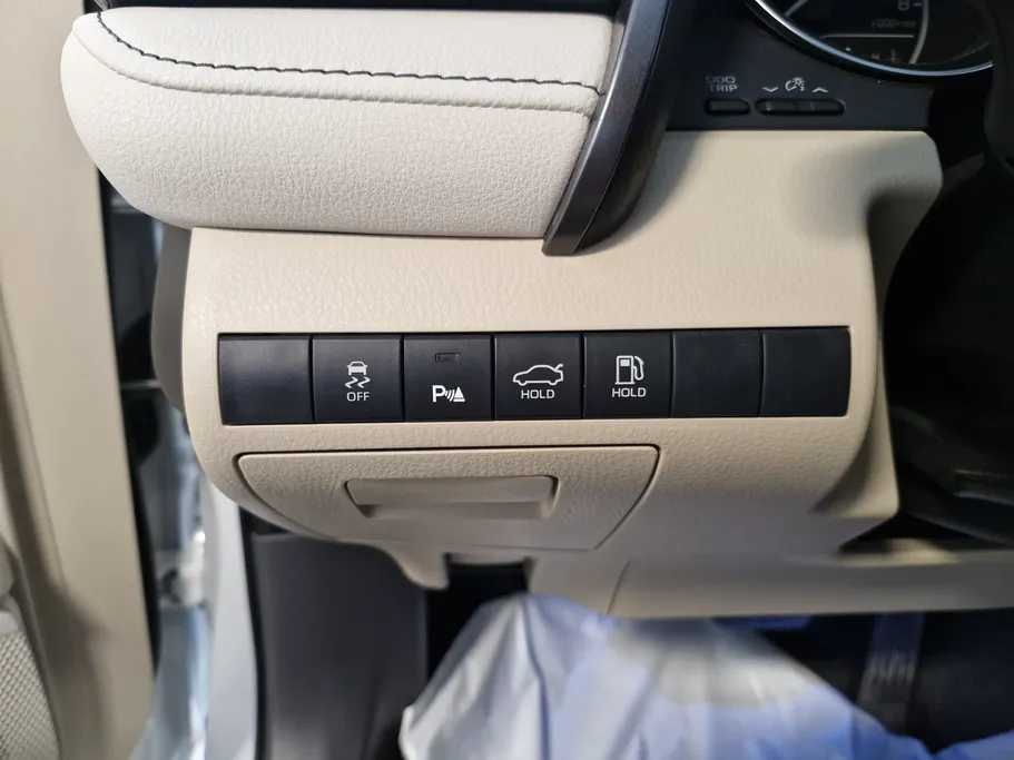 تويوتا كامري GLE 2024 