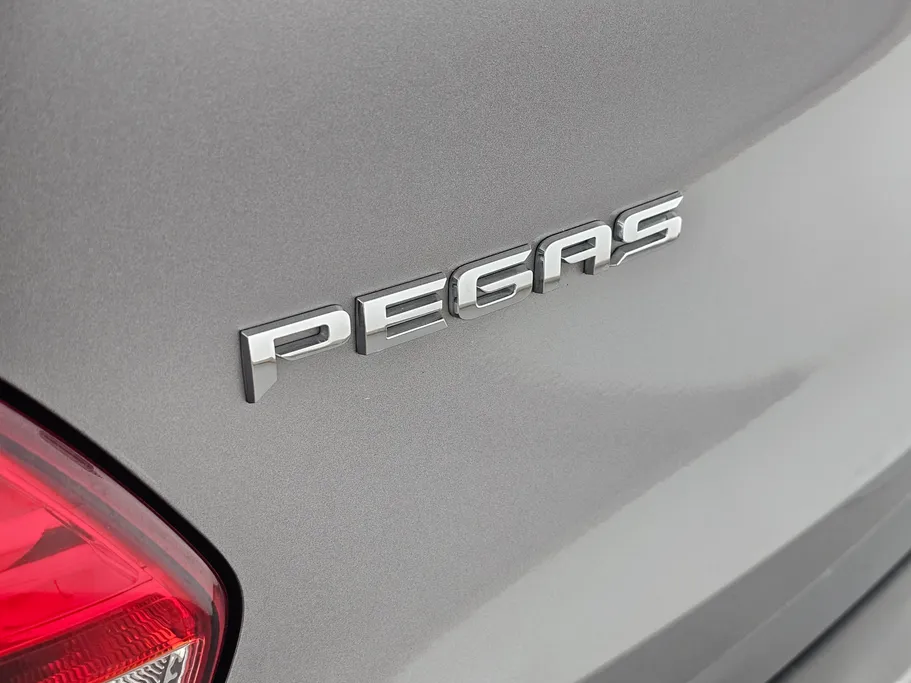 2022 Kia Pegas LX 