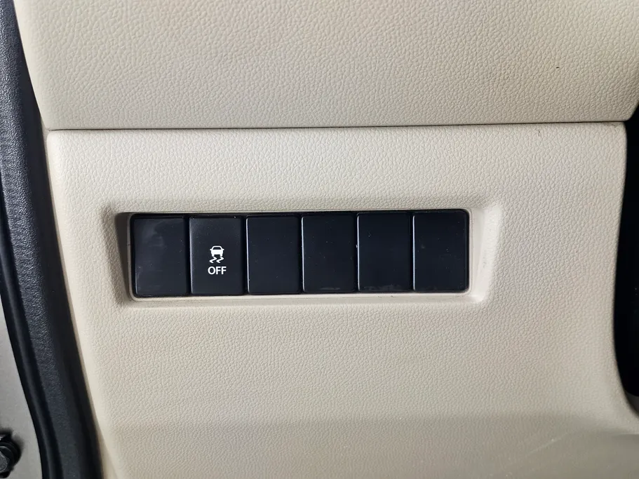 سوزوكي ديزاير GL 2023