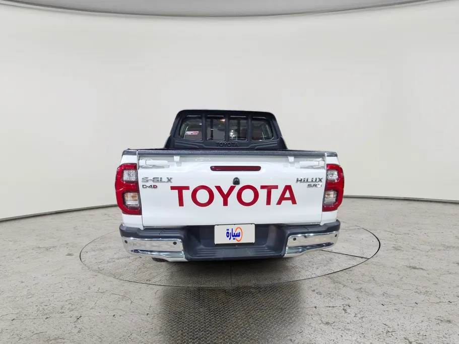 تويوتا هايلكس SGLX 4X4 AT DSL 2024