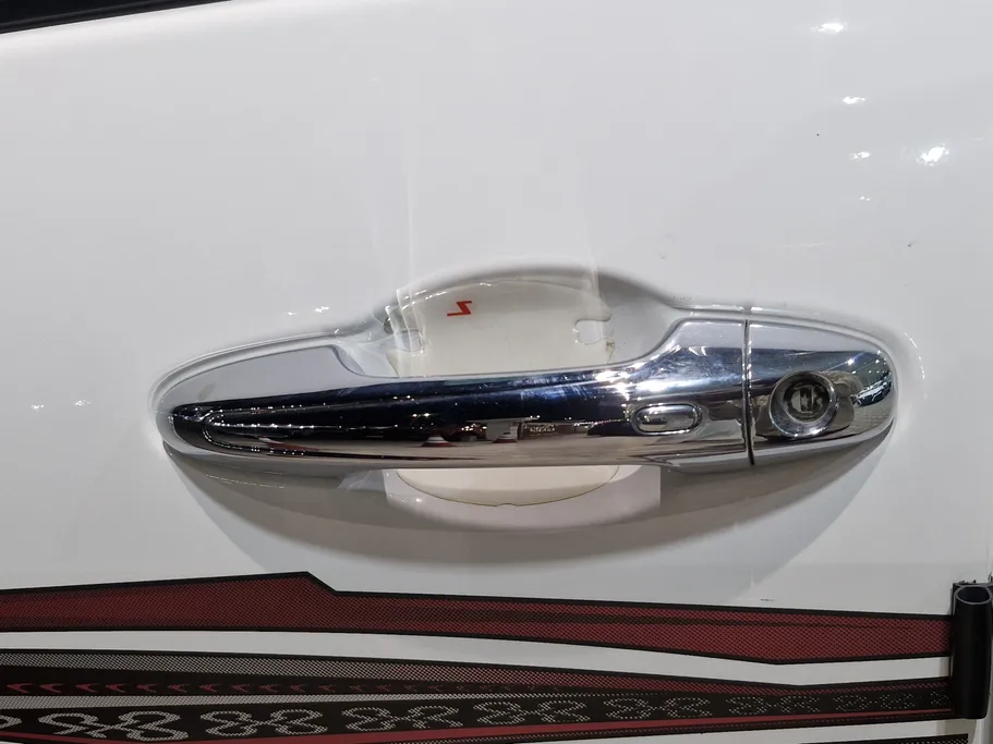 تويوتا هايلكس SGLX 4X4 AT DSL 2024