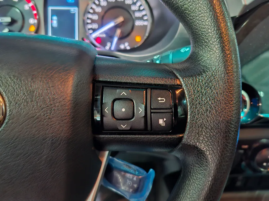 تويوتا هايلكس SGLX 4X4 AT DSL 2024