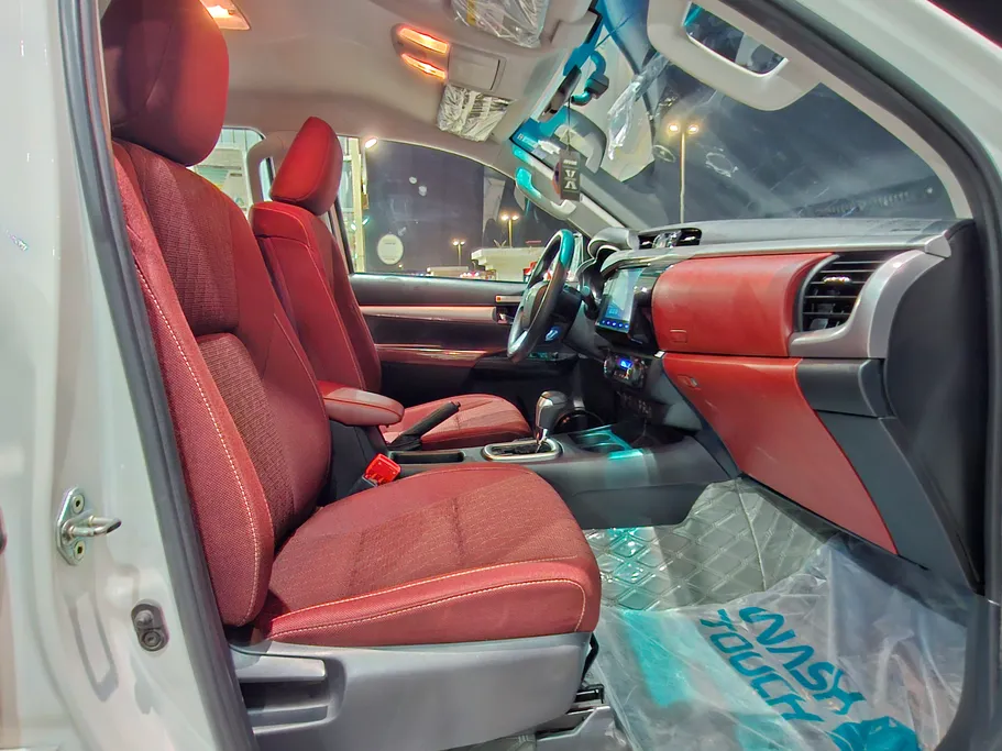 تويوتا هايلكس SGLX 4X4 AT DSL 2024