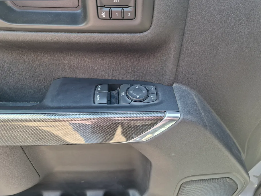 جي إم سي  سييرا AT4 2021 