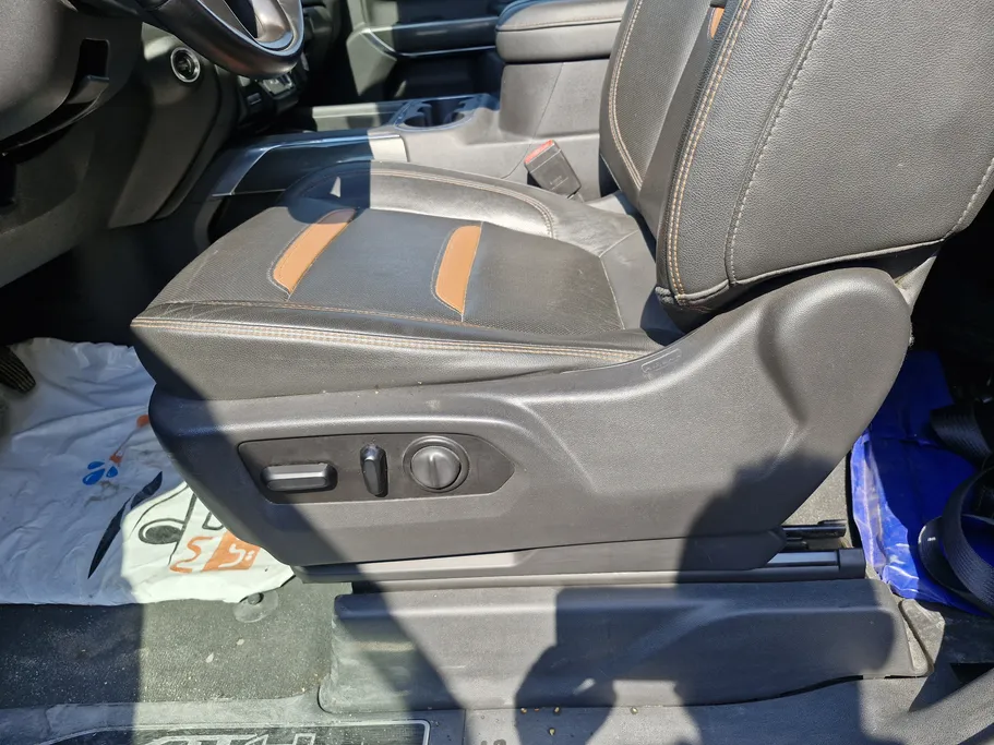 جي إم سي  سييرا AT4 2021 