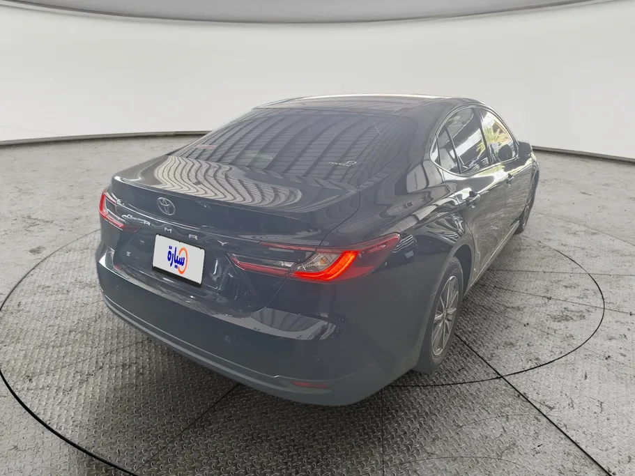 2025 Toyota Camry  E 