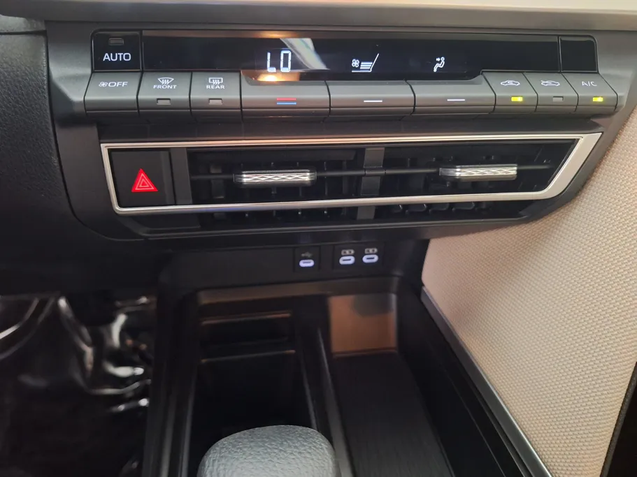 2025 Toyota Camry  E 