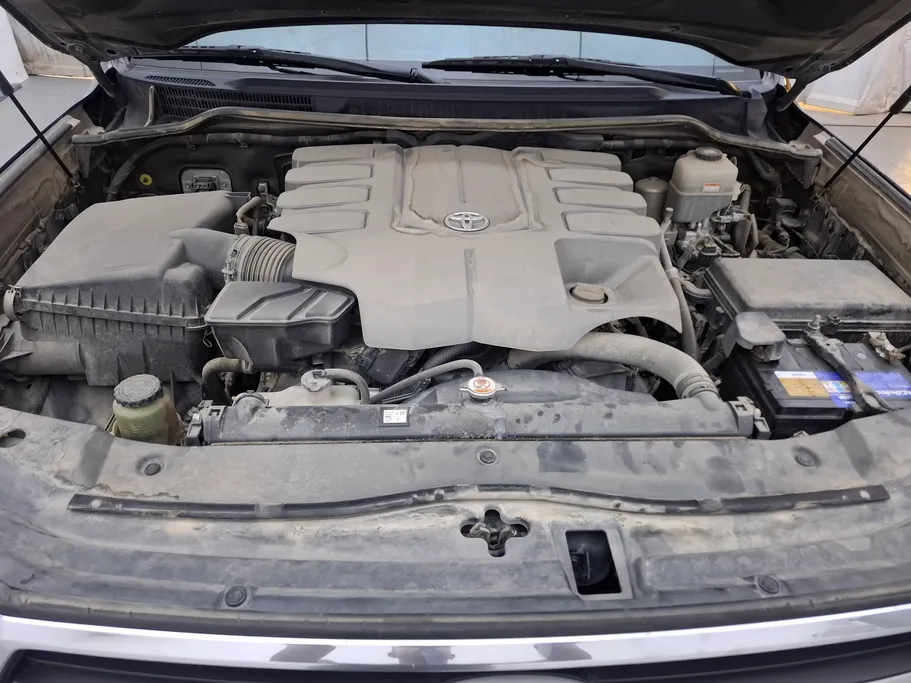 تويوتا لاندكروزر GXR 2019 