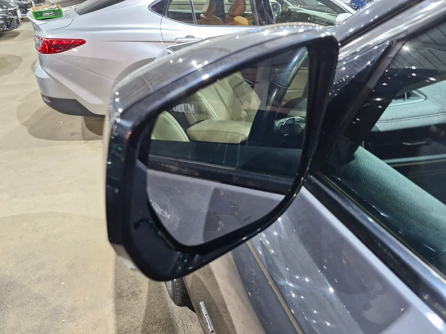 جيب جراند شيروكي ليمتد 2022 