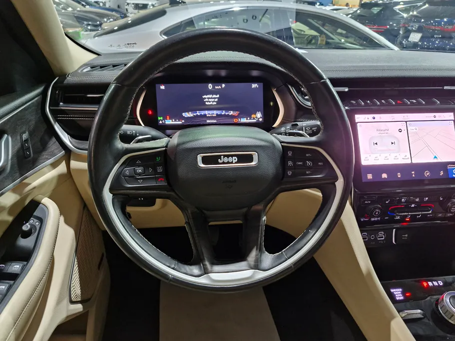 جيب جراند شيروكي ليمتد 2022 