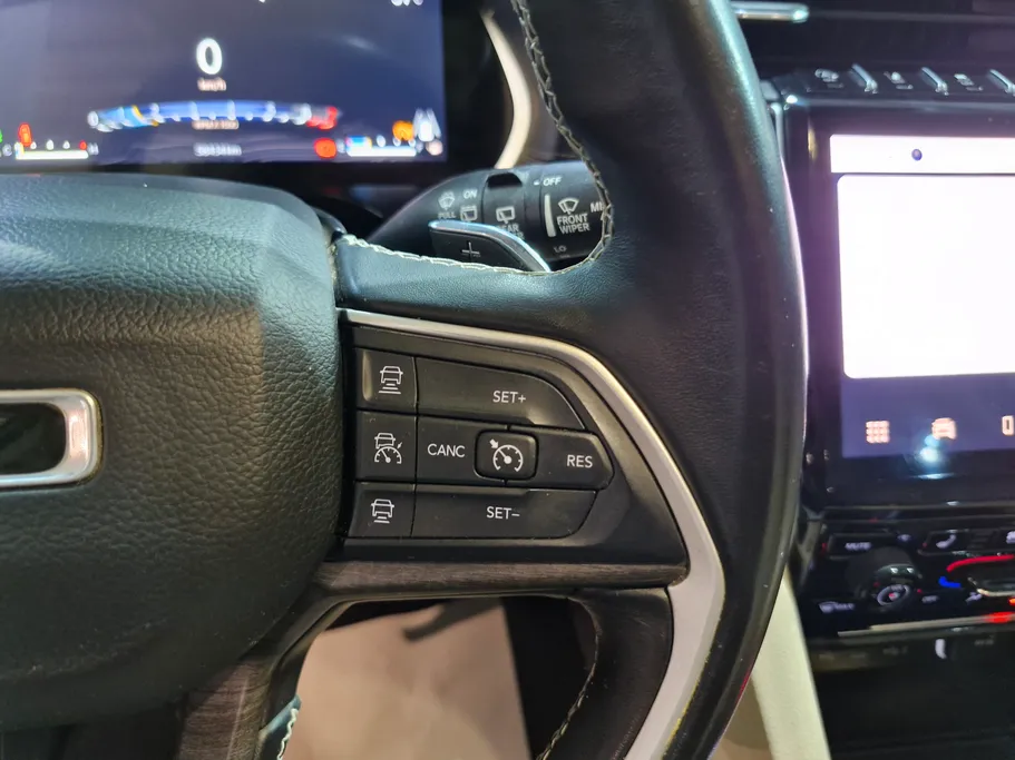 جيب جراند شيروكي ليمتد 2022 