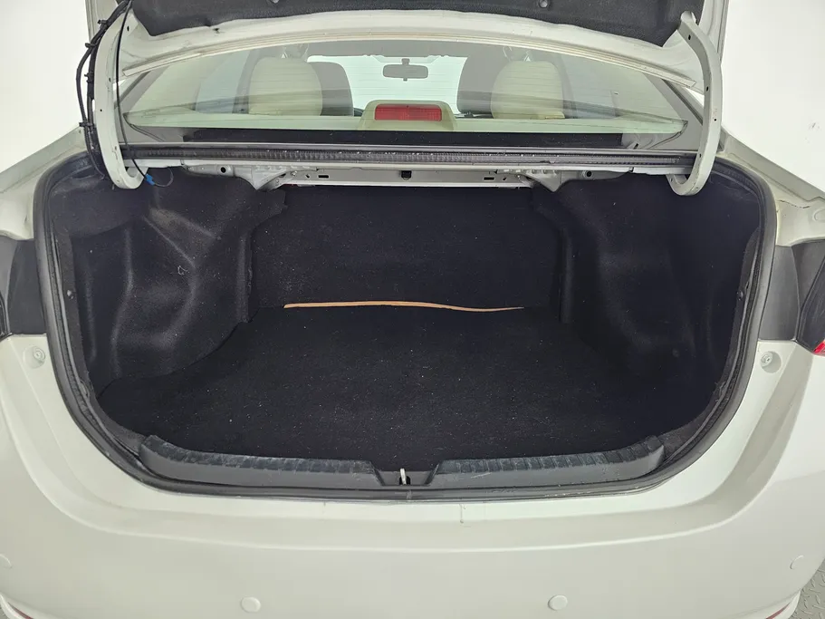 تويوتا يارس Y 2021