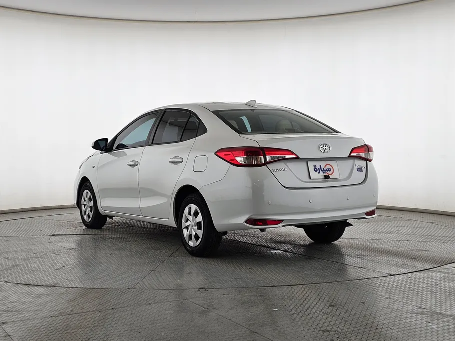 تويوتا يارس Y 2021