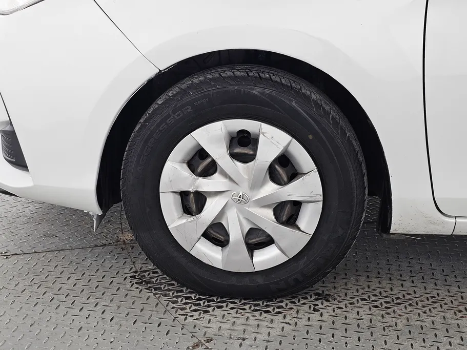 تويوتا يارس Y 2021