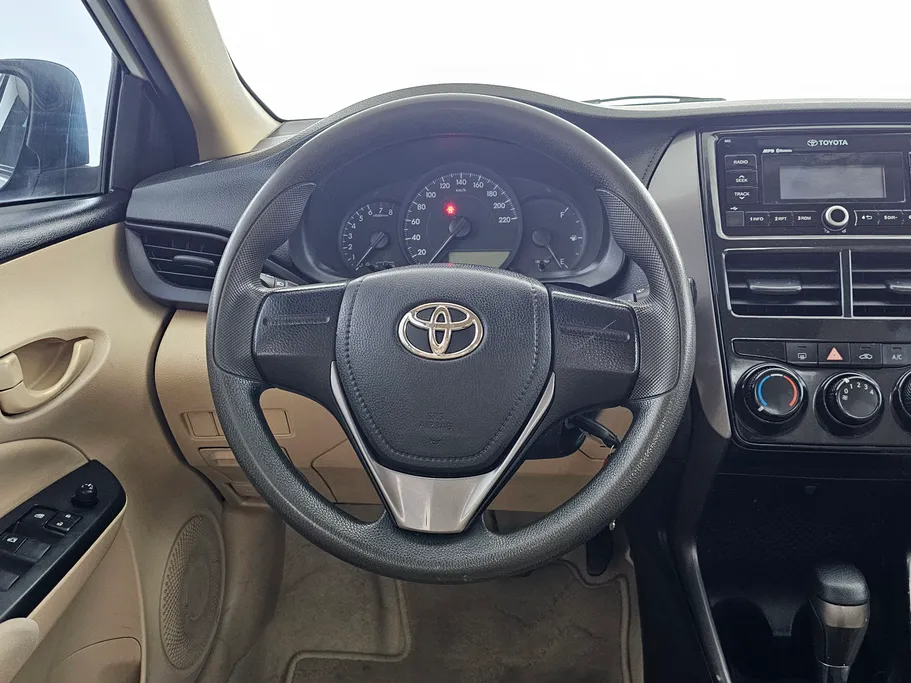 تويوتا يارس Y 2021