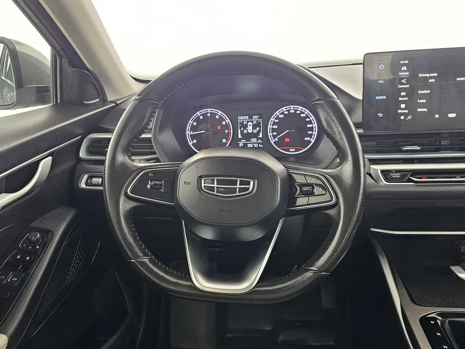 جيلي امجراند GS 2023