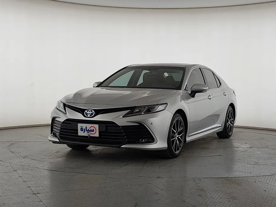 تويوتا كامري GLE HEV  2021 