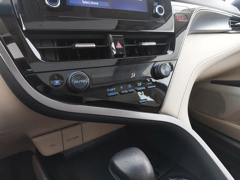 تويوتا كامري GLE HEV  2021 