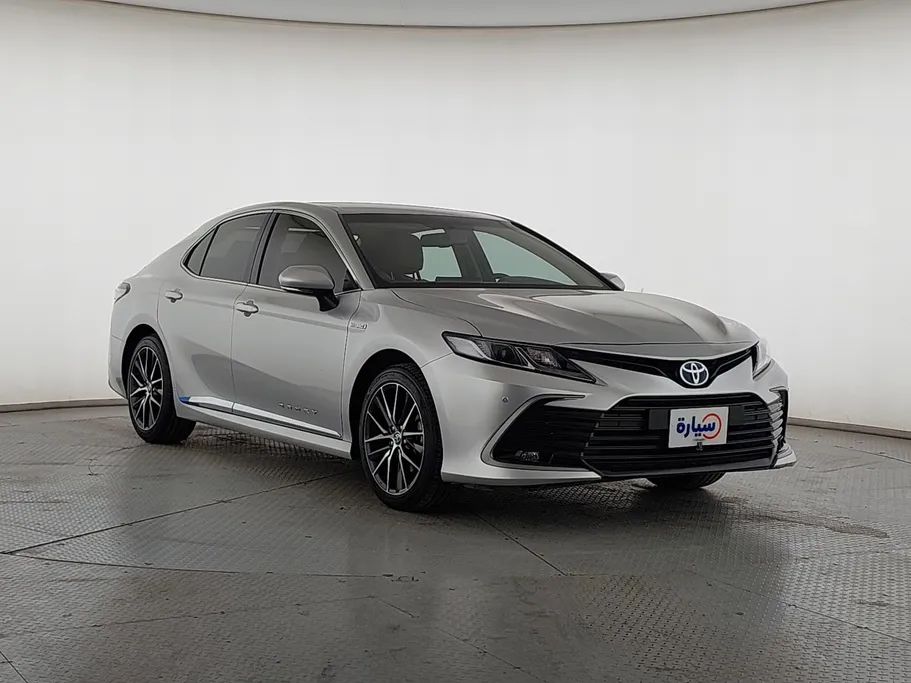 تويوتا كامري GLE HEV  2021 