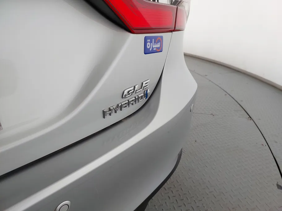 تويوتا كامري GLE HEV  2021 